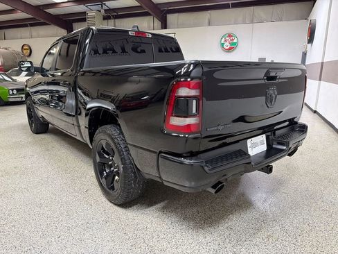 Used 2019 RAM 1500 Big Horn RWD image 5