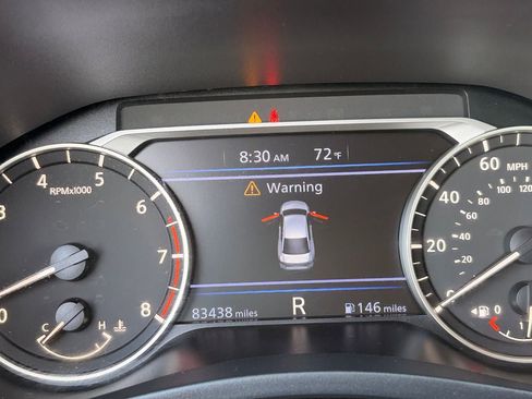 Used 2022 Nissan Altima 2.5 SR w/ Midnight Edition Package FWD image 31