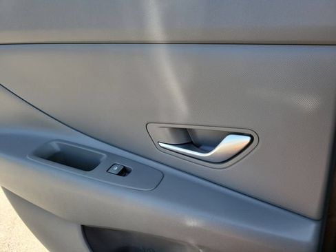 New 2026 Hyundai Elantra SE FWD image 23