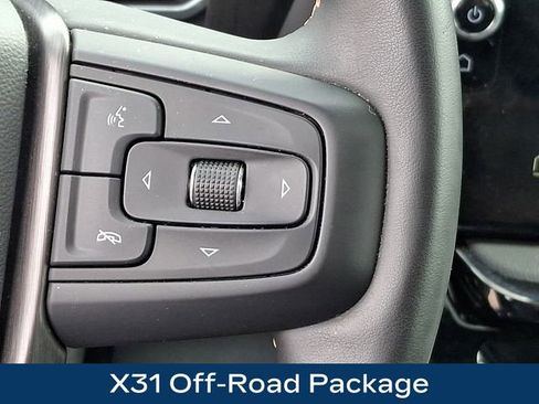 Used 2024 GMC Sierra 2500 AT4 w/ AT4 Premium Plus Package image 8