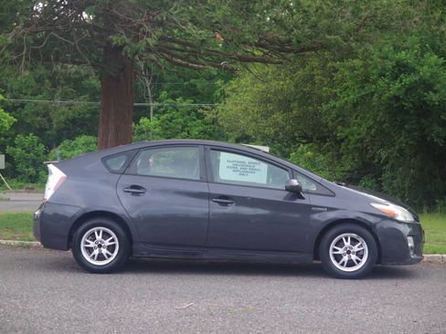 Used 2010 Toyota Prius Five FWD image 5
