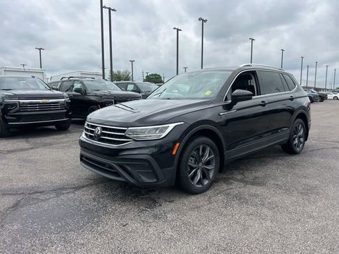Used 2022 Volkswagen Tiguan SE FWD image 7