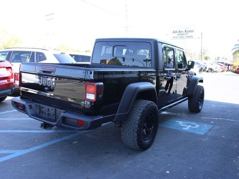 Used 2020 Jeep Gladiator Sport w/ Quick Order Package 23S AWD/4WD image 7