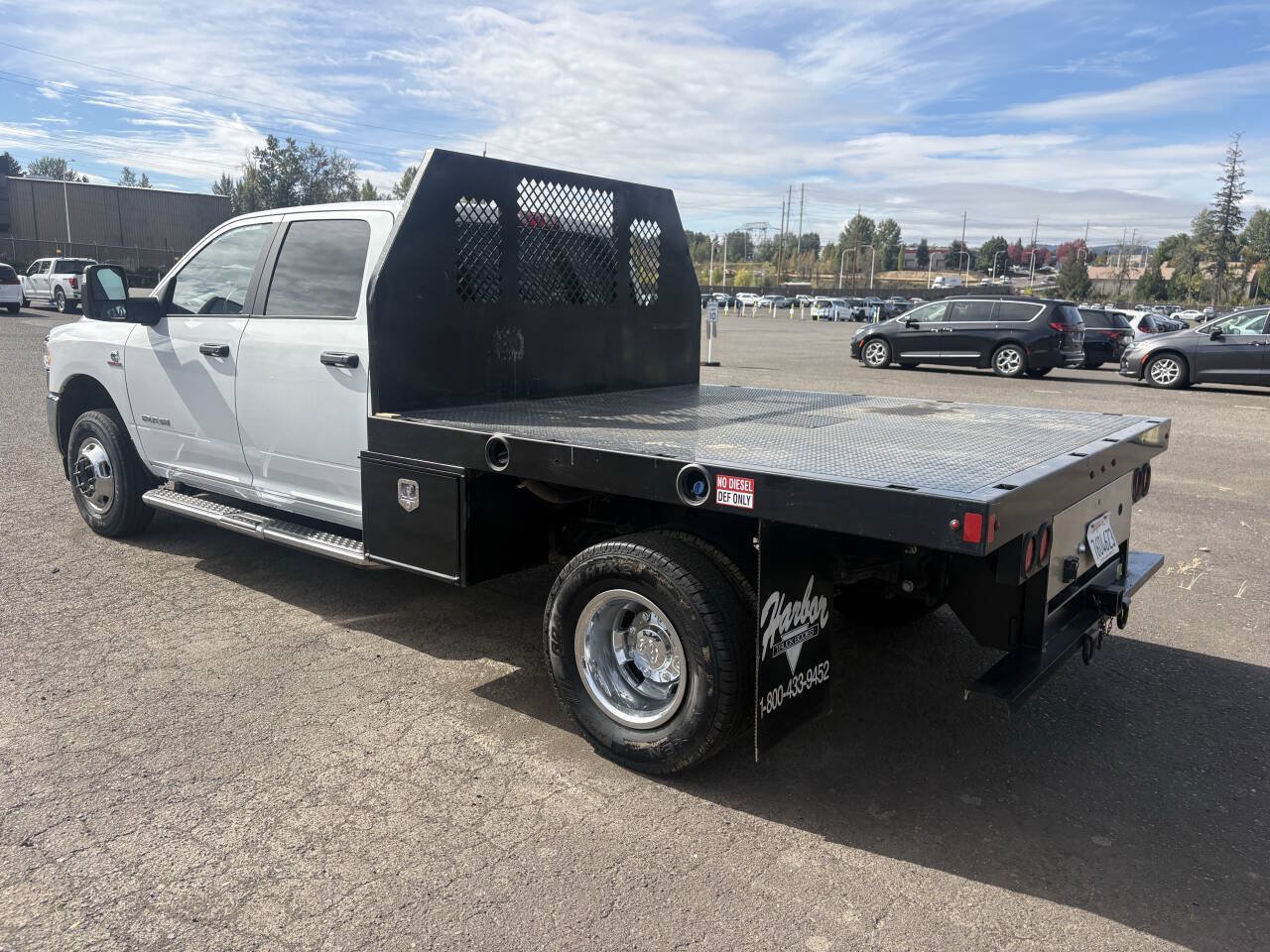 Used 2024 RAM 3500 Big Horn AWD/4WD image 11