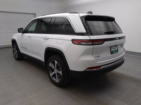 Used 2022 Jeep Grand Cherokee Limited 4xe w/ Luxury Tech Group II AWD/4WD image 5