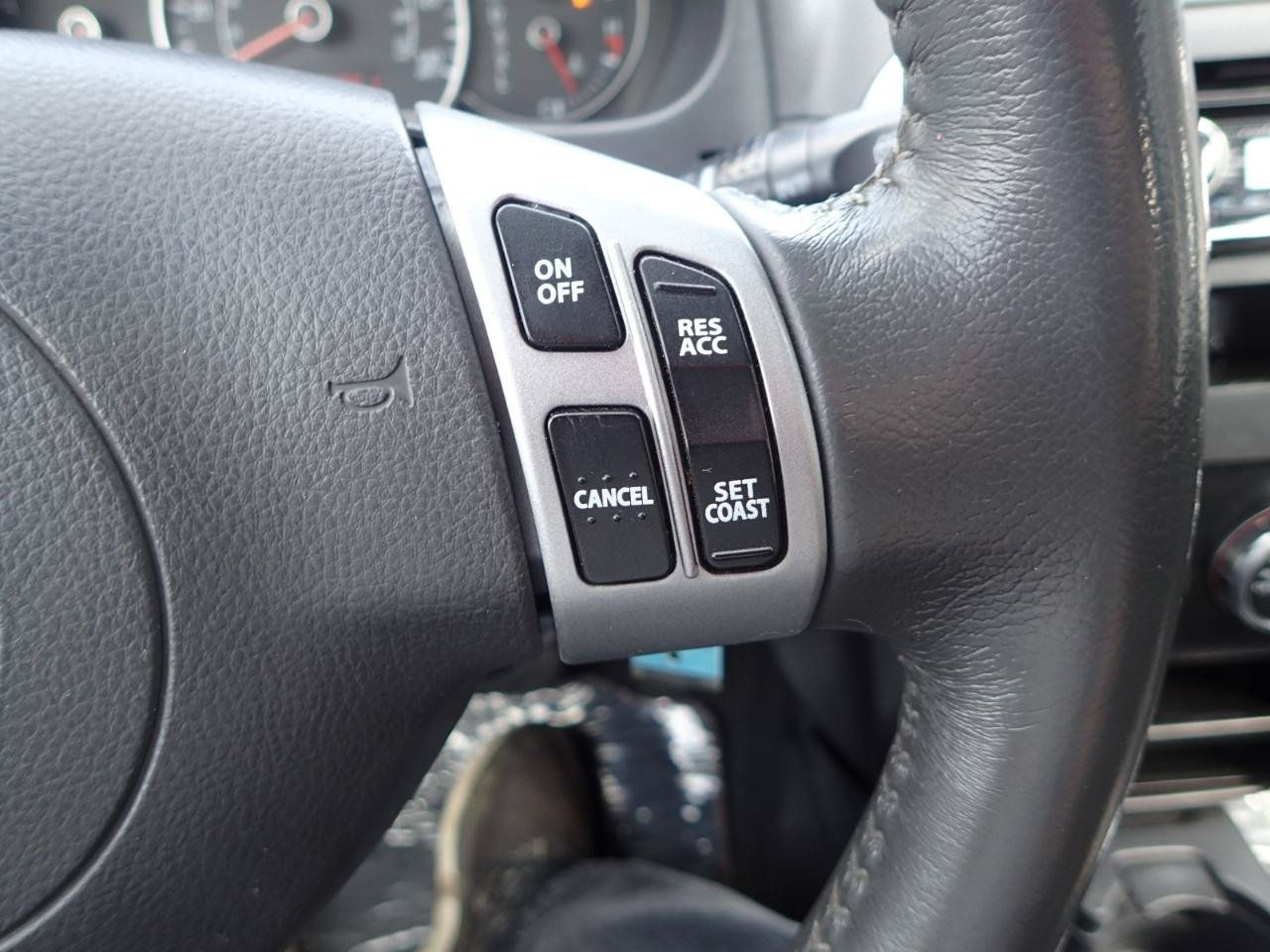 Used 2008 Suzuki SX4 AWD Hatchback image 16