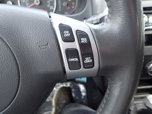 Used 2008 Suzuki SX4 AWD Hatchback image 16