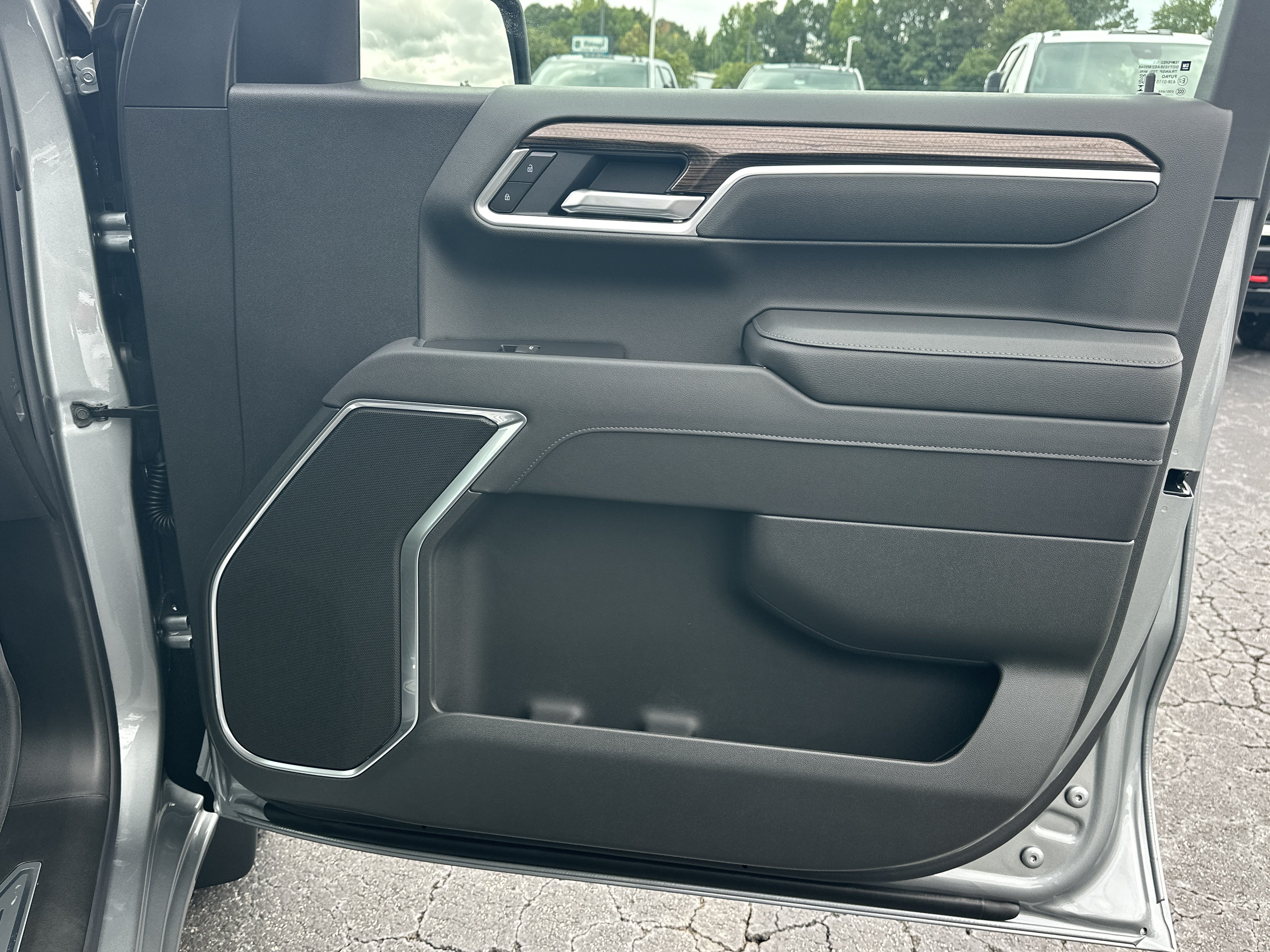 New 2026 Chevrolet Silverado 1500 RST AWD/4WD image 16