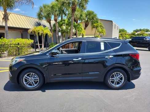 Used 2017 Hyundai Santa Fe Sport FWD image 9