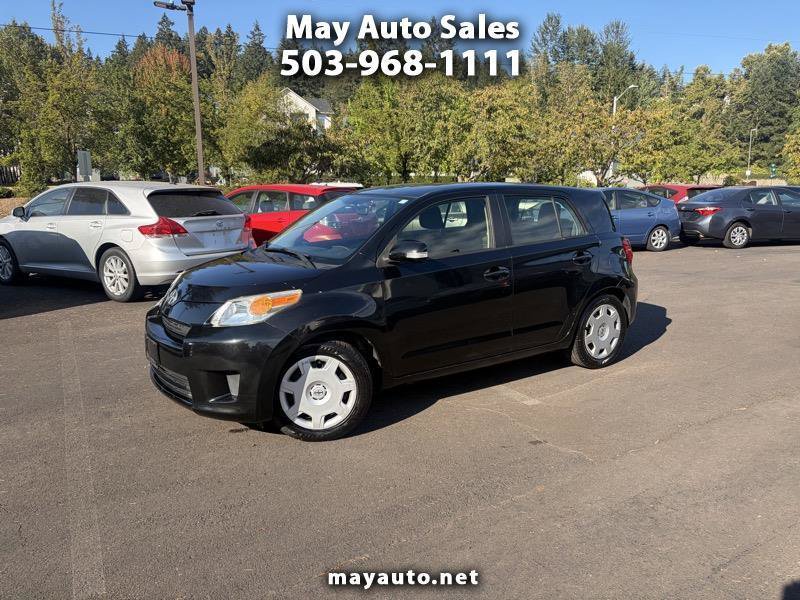 Used 2013 Scion xD FWD image 1