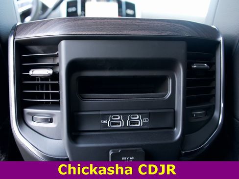 New 2026 RAM 2500 Laramie w/ Night Edition image 19