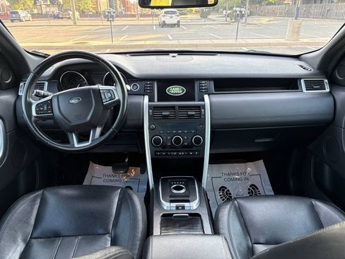 Used 2017 Land Rover Discovery Sport HSE AWD/4WD image 15
