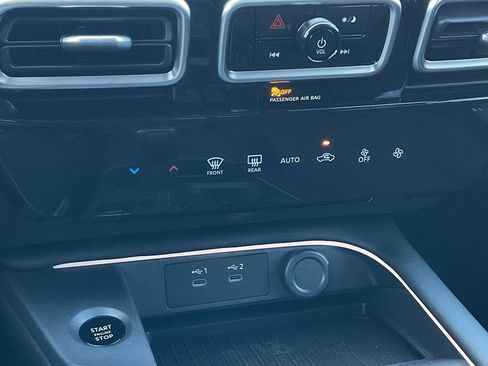 New 2026 Nissan Sentra SR image 30