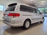 Used 2010 Honda Odyssey LX image 3