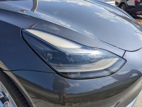 Used 2022 Tesla Model 3 RWD image 16
