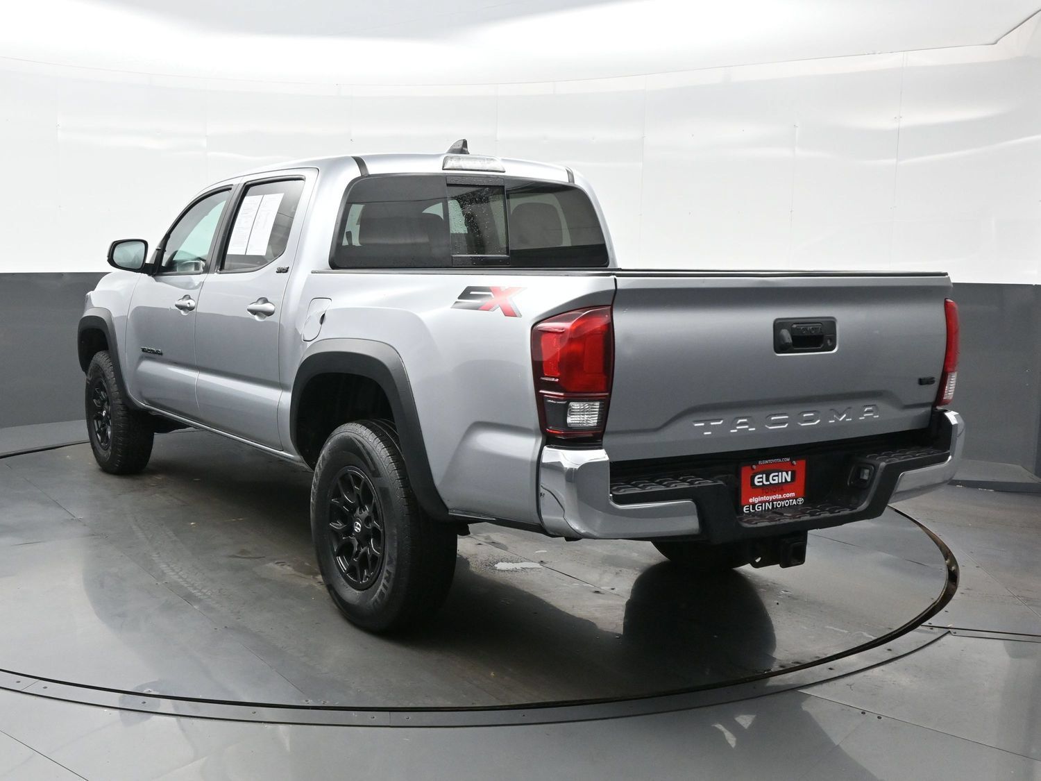 Used 2023 Toyota Tacoma SR5 w/ SX Package RWD image 4