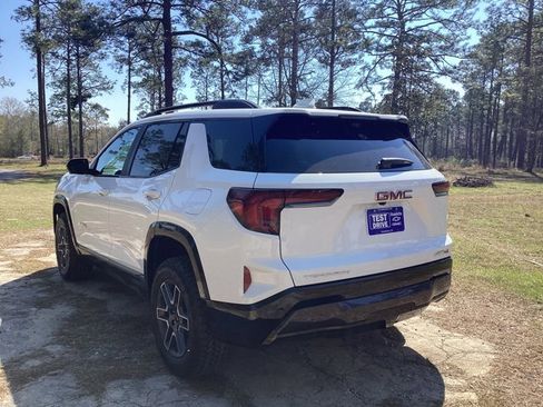 New 2026 GMC Terrain AT4 w/ Technology Package II image 2