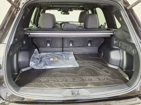 Used 2026 Subaru Forester Premium AWD/4WD image 8
