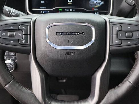 Used 2025 GMC Sierra 3500 Denali Ultimate AWD/4WD image 18