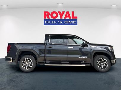 New 2026 GMC Sierra 1500 SLT