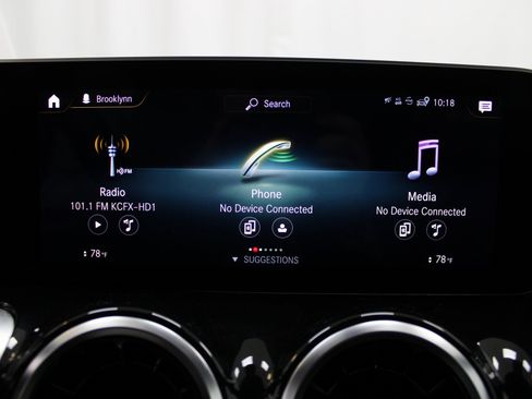 Used 2021 Mercedes-Benz GLB 250 image 43