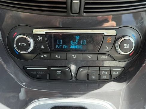 Used 2014 Ford Escape Titanium w/ Equipment Group 401A AWD/4WD image 25