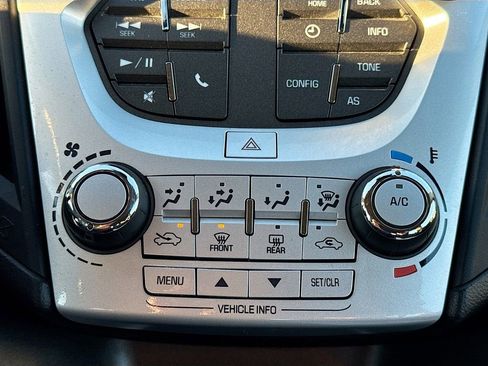 Used 2016 Chevrolet Equinox LS image 18