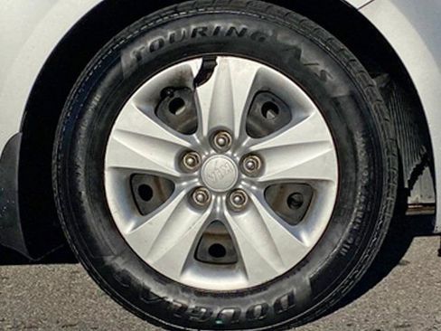 Used 2018 Kia Forte LX image 20