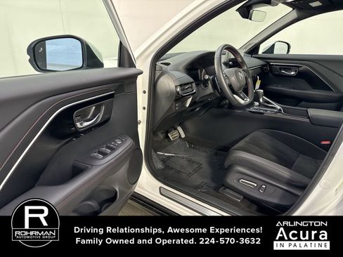 Certified 2025 Acura ADX A-Spec AWD/4WD image 4