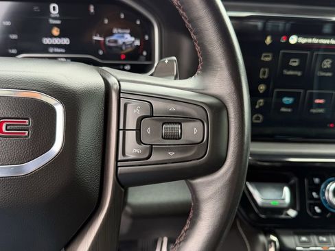 Used 2024 GMC Sierra 1500 AT4X image 22