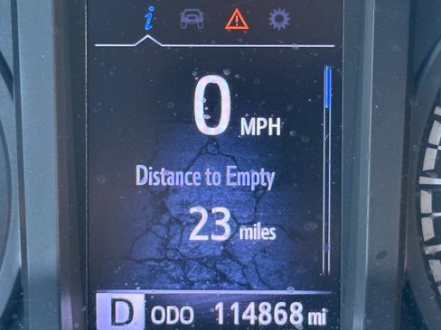 Used 2018 Toyota Tacoma SR AWD/4WD image 31