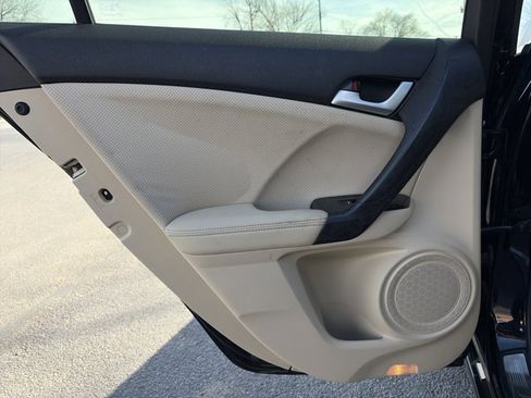 Used 2013 Acura TSX Sedan image 11