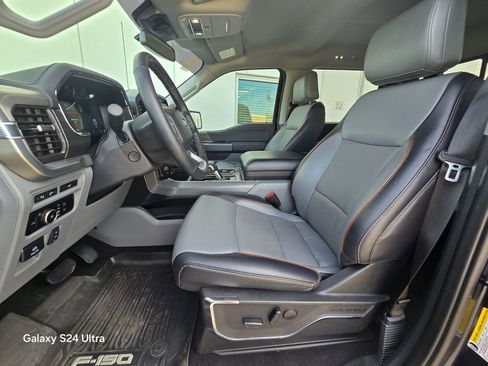 Used 2024 Ford F150 Lariat w/ FX4 Off-Road Package image 12