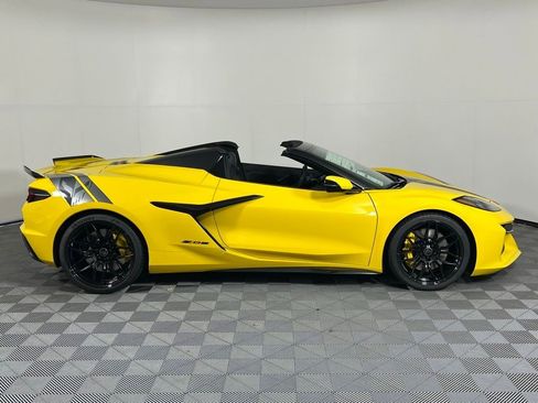 New 2025 Chevrolet Corvette Z06 image 8