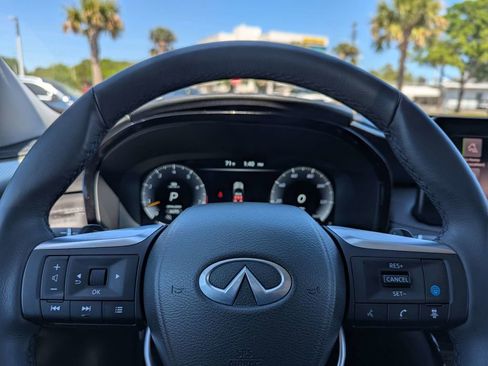 Used 2024 INFINITI QX60 Luxe image 23