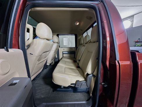 Used 2015 Ford F250 Lariat w/ Lariat Interior Package AWD/4WD image 28