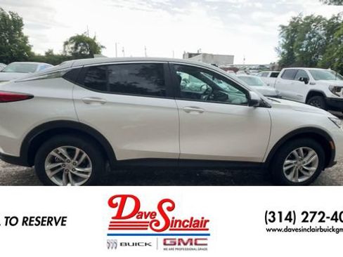 New 2026 Buick Envista Preferred w/ Advanced Safety Package FWD image 9