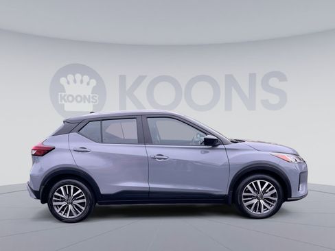 Used 2023 Nissan Kicks SV image 8