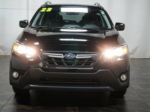 Used 2023 Subaru Crosstrek 2.0i Premium image 10
