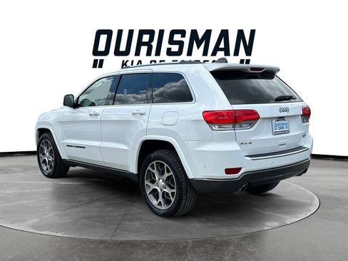 Used 2018 Jeep Grand Cherokee Limited AWD/4WD image 3