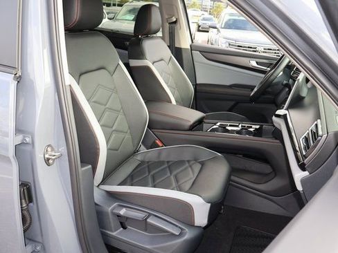 New 2026 Volkswagen Atlas Peak Edition image 20