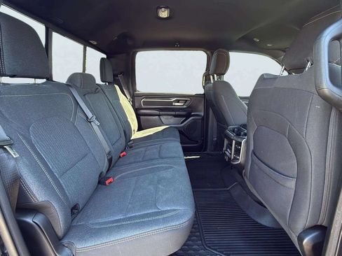Used 2020 RAM 1500 Big Horn AWD/4WD image 16