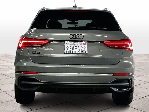 Used 2025 Audi Q3 2.0T Premium w/ Convenience Package image 7