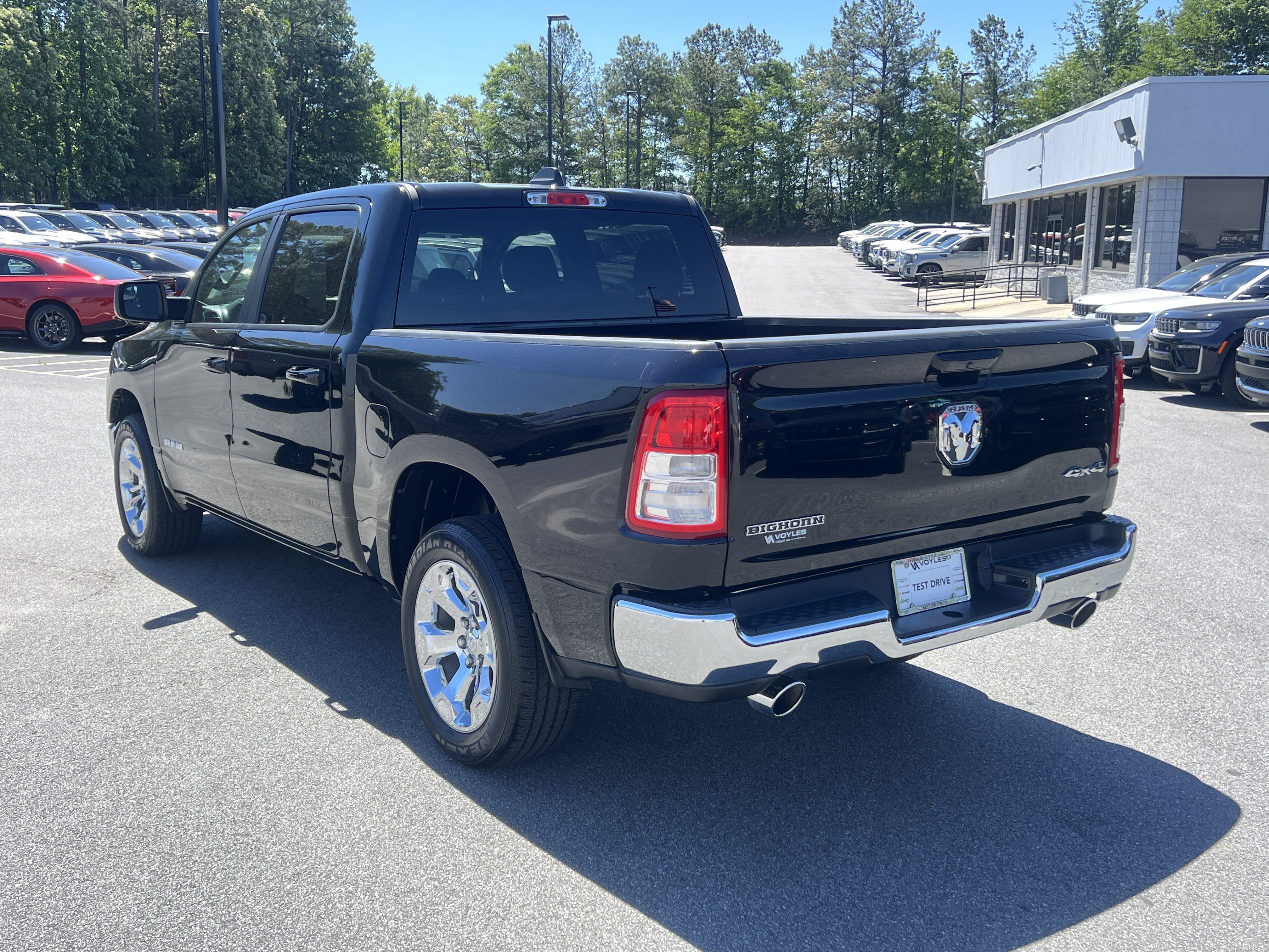 Used 2022 RAM 1500 Big Horn AWD/4WD image 6