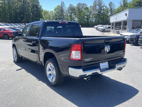 Used 2022 RAM 1500 Big Horn AWD/4WD image 6