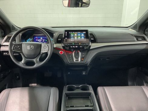 Certified 2023 Honda Odyssey Sport image 8