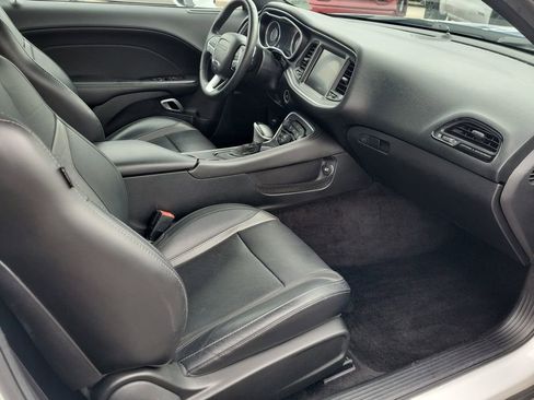 Used 2015 Dodge Challenger R/T Plus image 16
