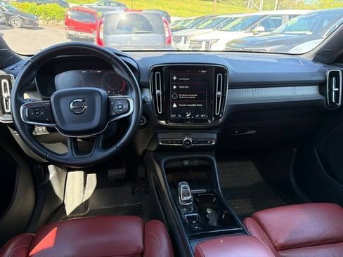 Used 2019 Volvo XC40 T5 Inscription AWD/4WD image 10