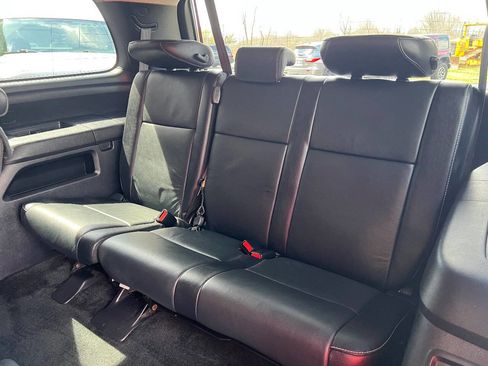 Used 2018 Toyota Sequoia TRD Sport AWD/4WD image 26