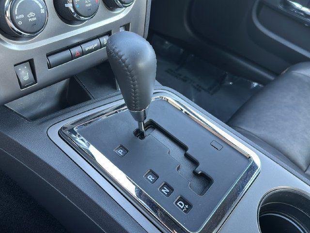 Used 2014 Dodge Challenger SXT RWD image 27